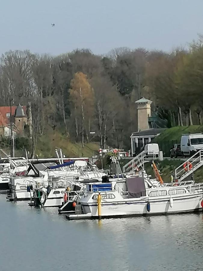 Haus Lupo Am Kanal Кастроп-Рауксель Экстерьер фото